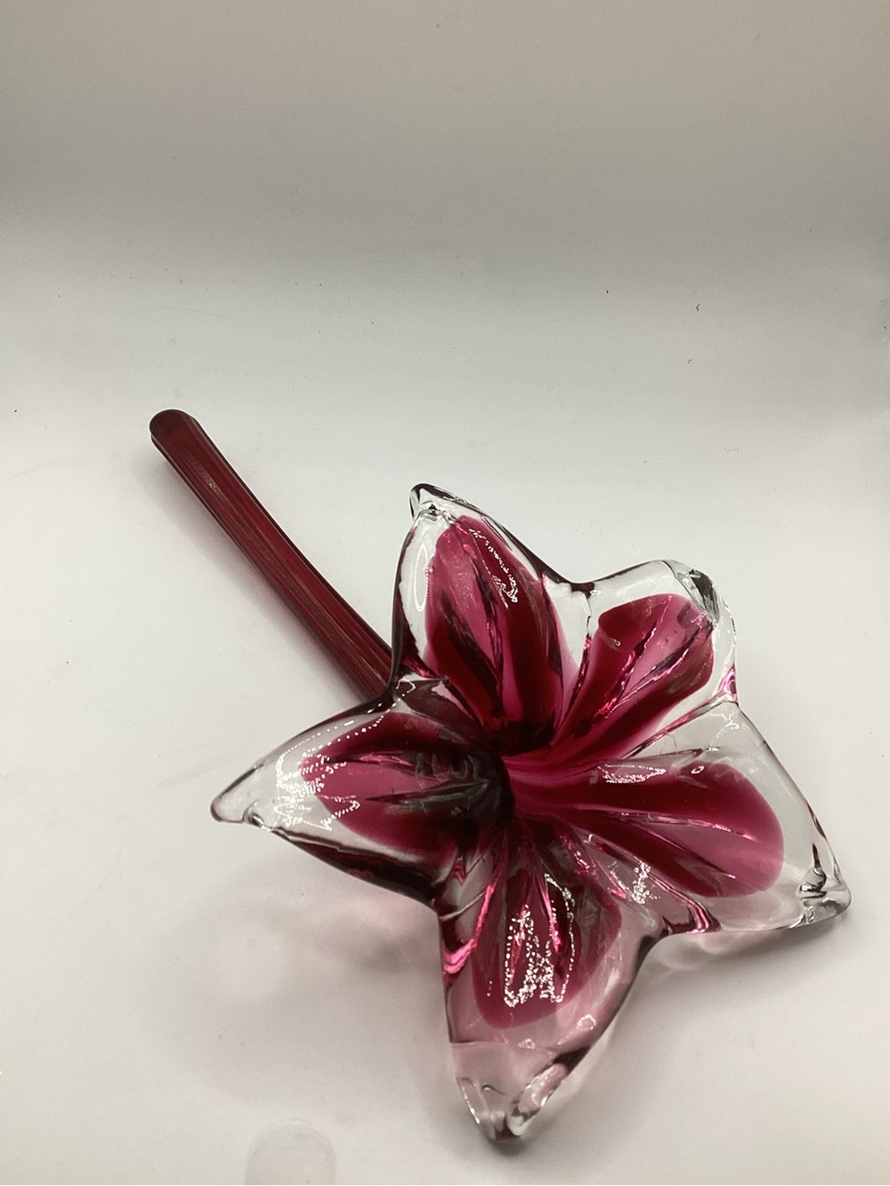 Vtg Pilgrim Cranberry Glass Lily Flower